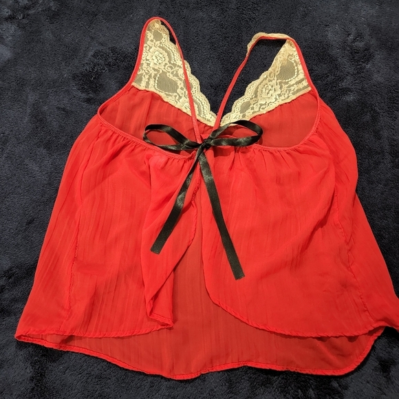 COSMOPOLITAN Sexy Red Lace Top Size Large - Picture 4 of 7